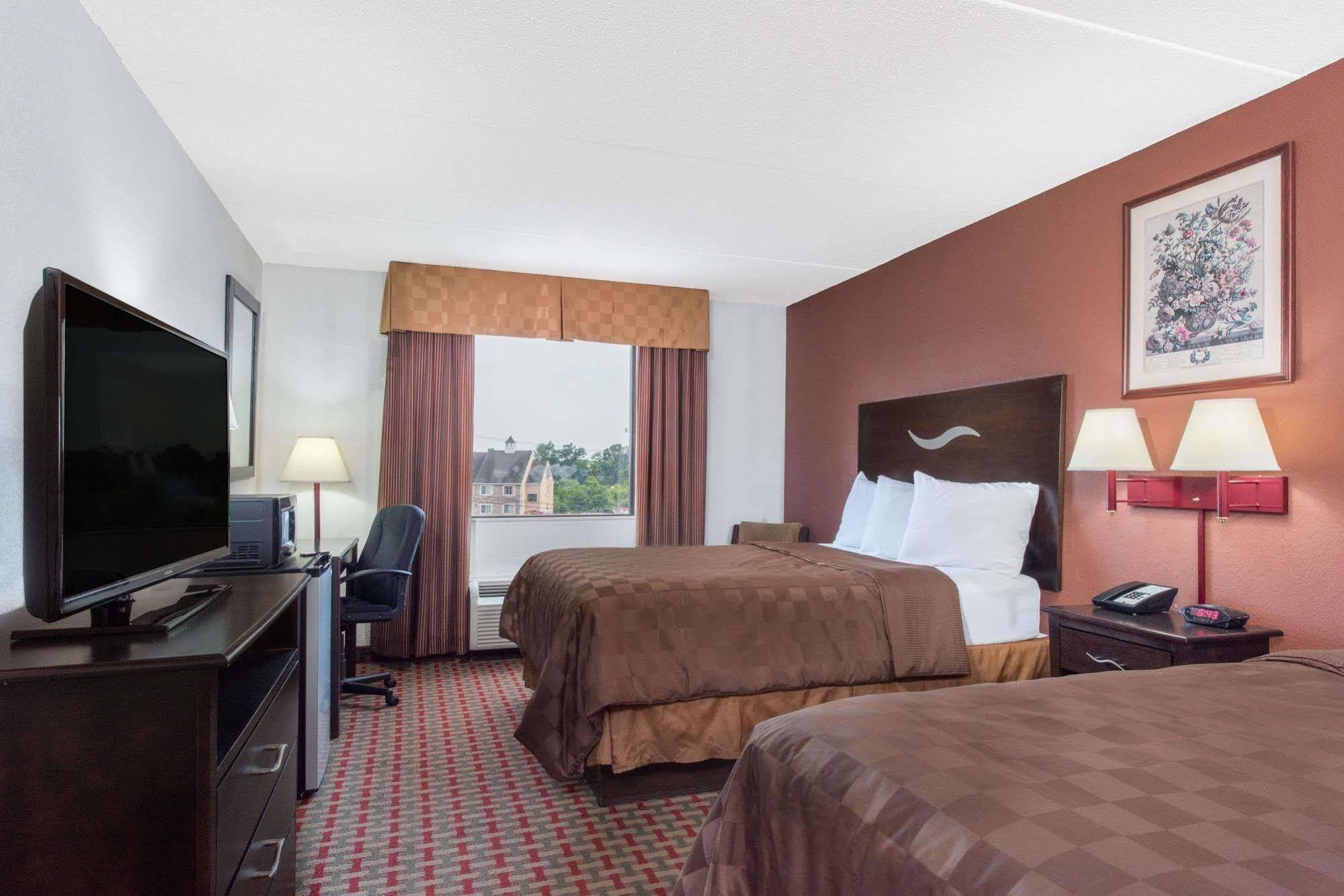 Holiday Inn Express Jonestown Ft Indiantown Gap By Ihg Exterior foto
